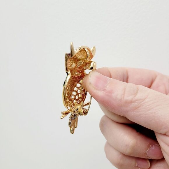 Brand New 2 In 1 Yellow & Green Owl Gold Tone Rhinestone Brooch Pin & Pendant - Picture 6 of 8